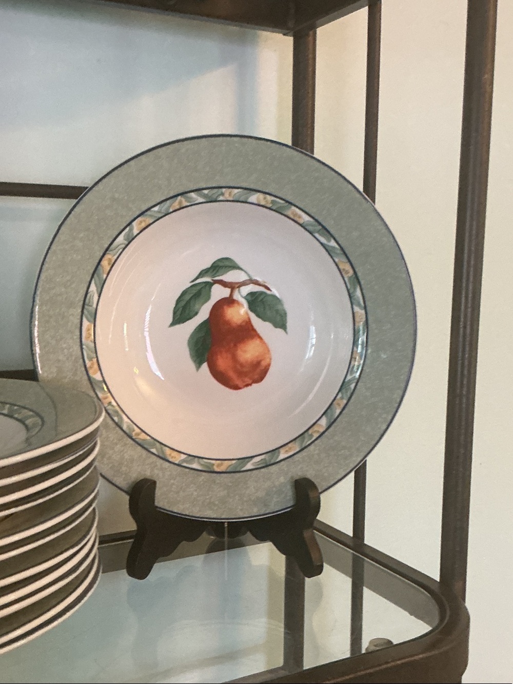 Victoria & Beale Rimmed Soup Bowl L'Amour (9040)